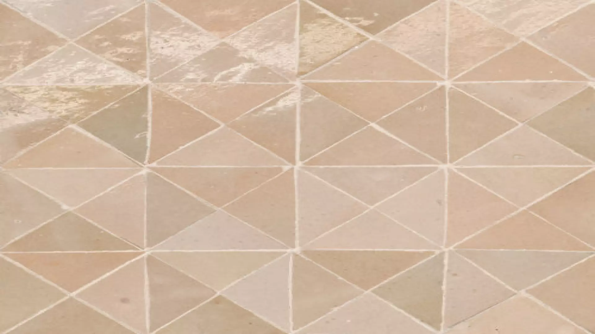 Zagora Triangle Glossy Zellige Mosaic Tile In Ivoire material