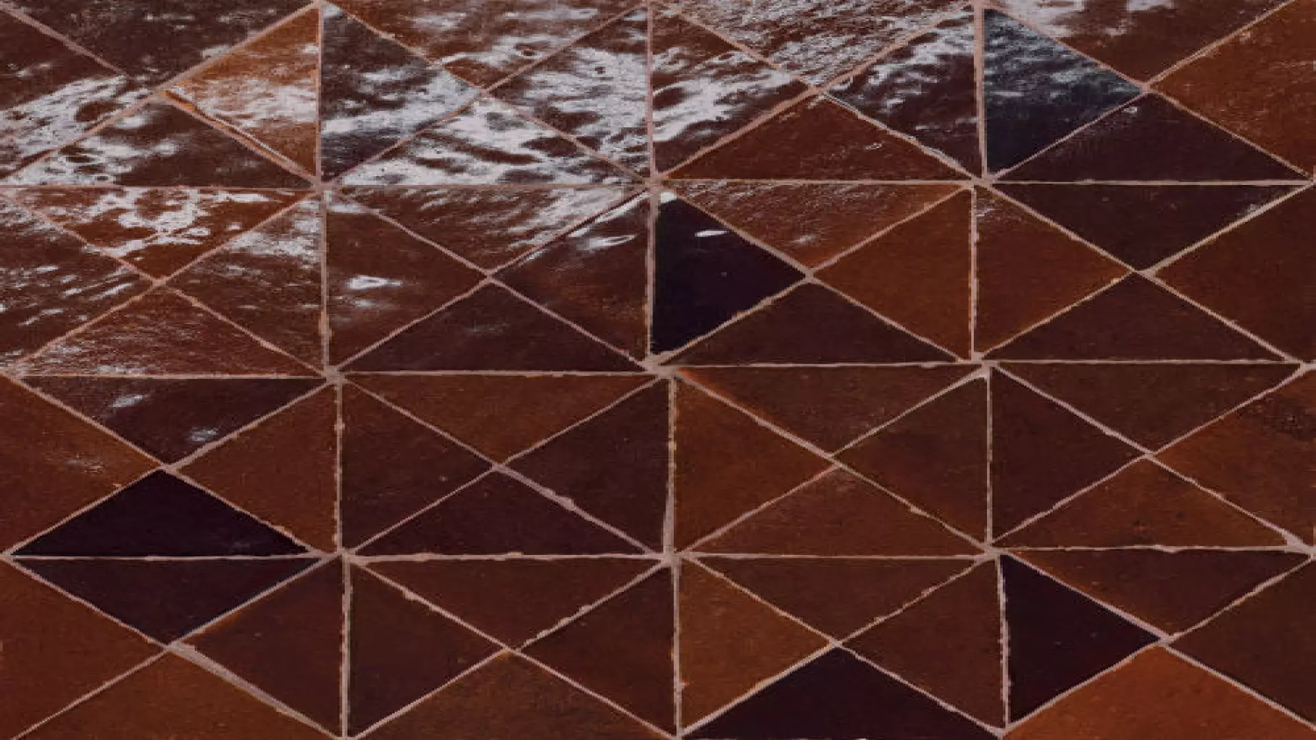Zagora Triangle Glossy Zellige Mosaic Tile In Maroon material