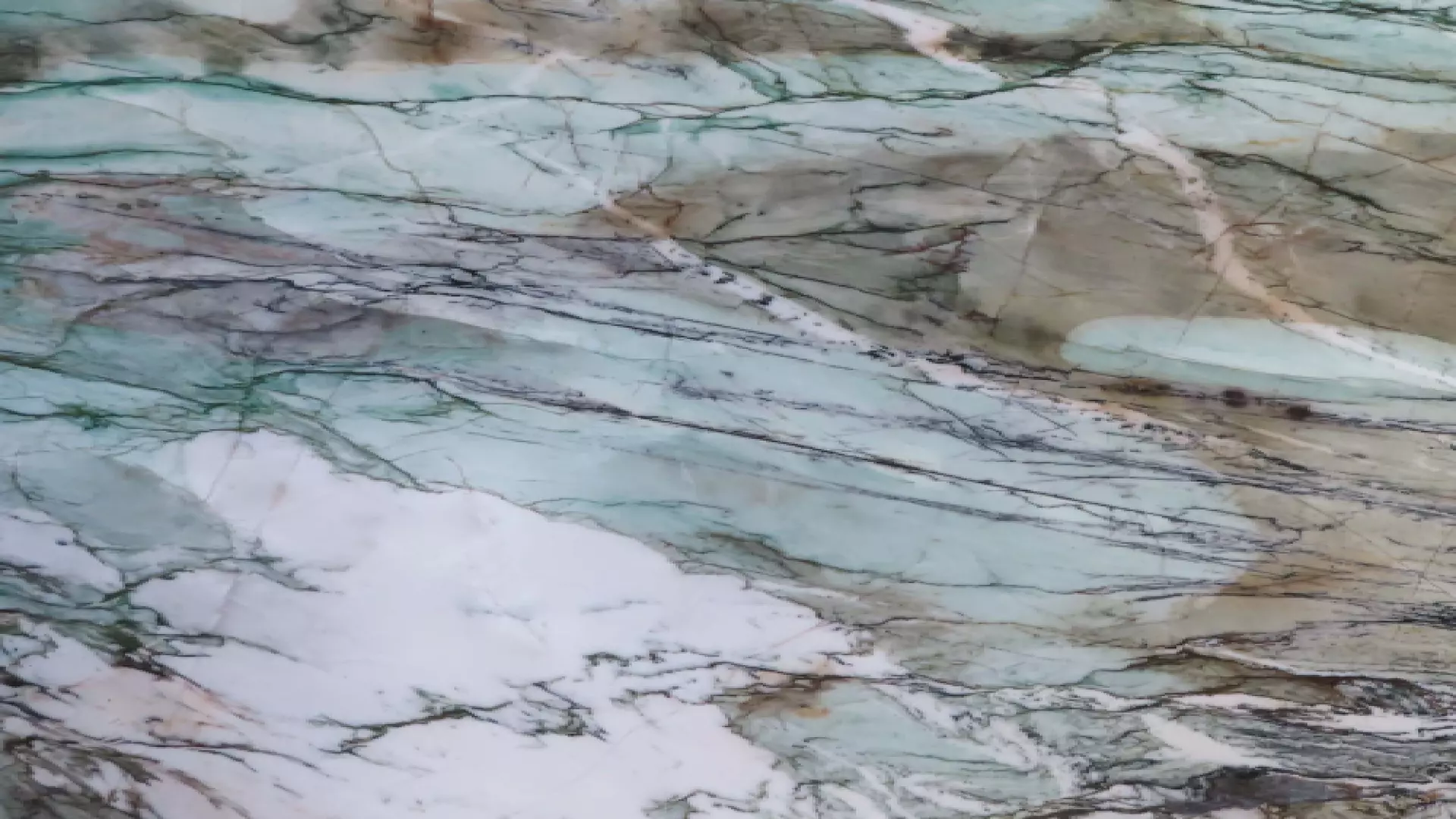 Crystal Tiffany Polished Quartzite In 2 cm material