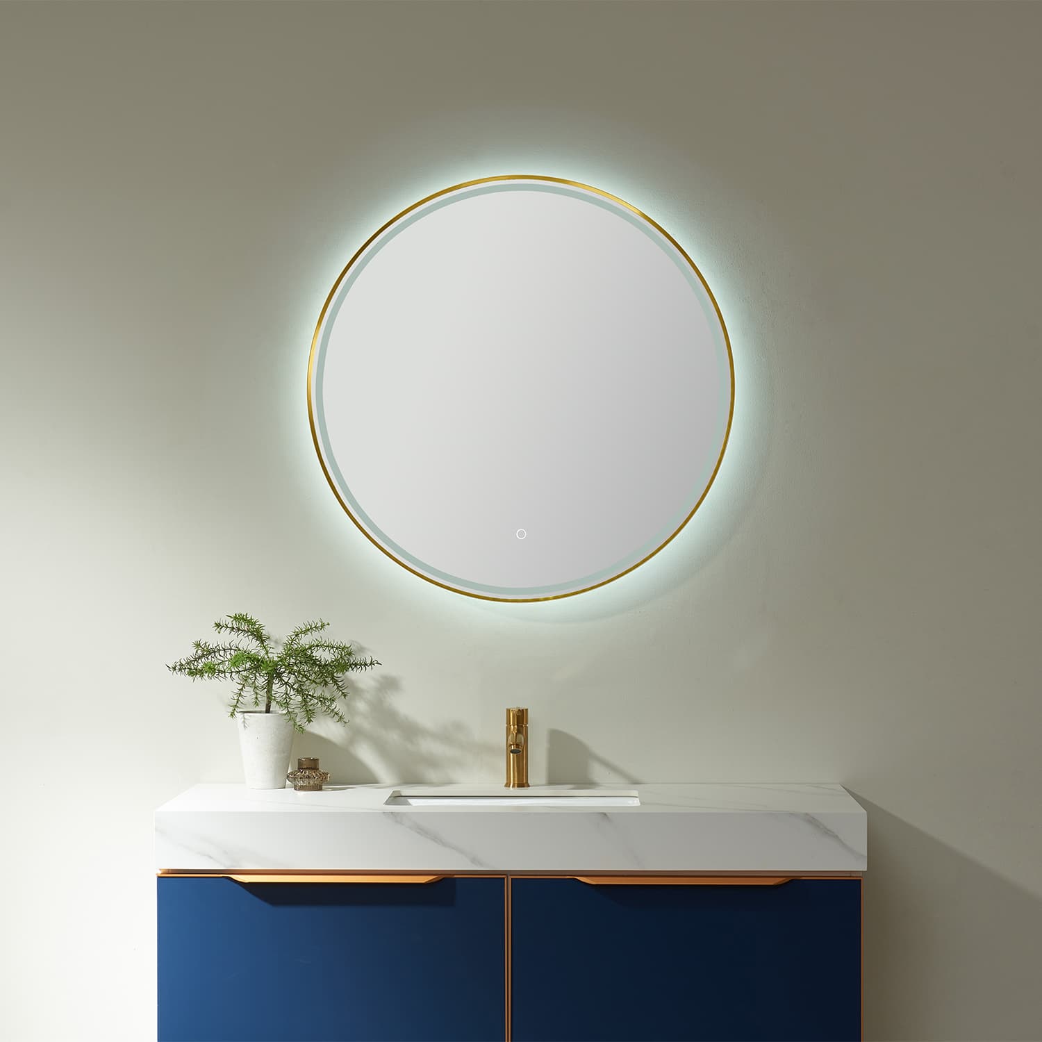 32'' Round LED Lighted Accent Bathroom/Vanity Wall Mirror material